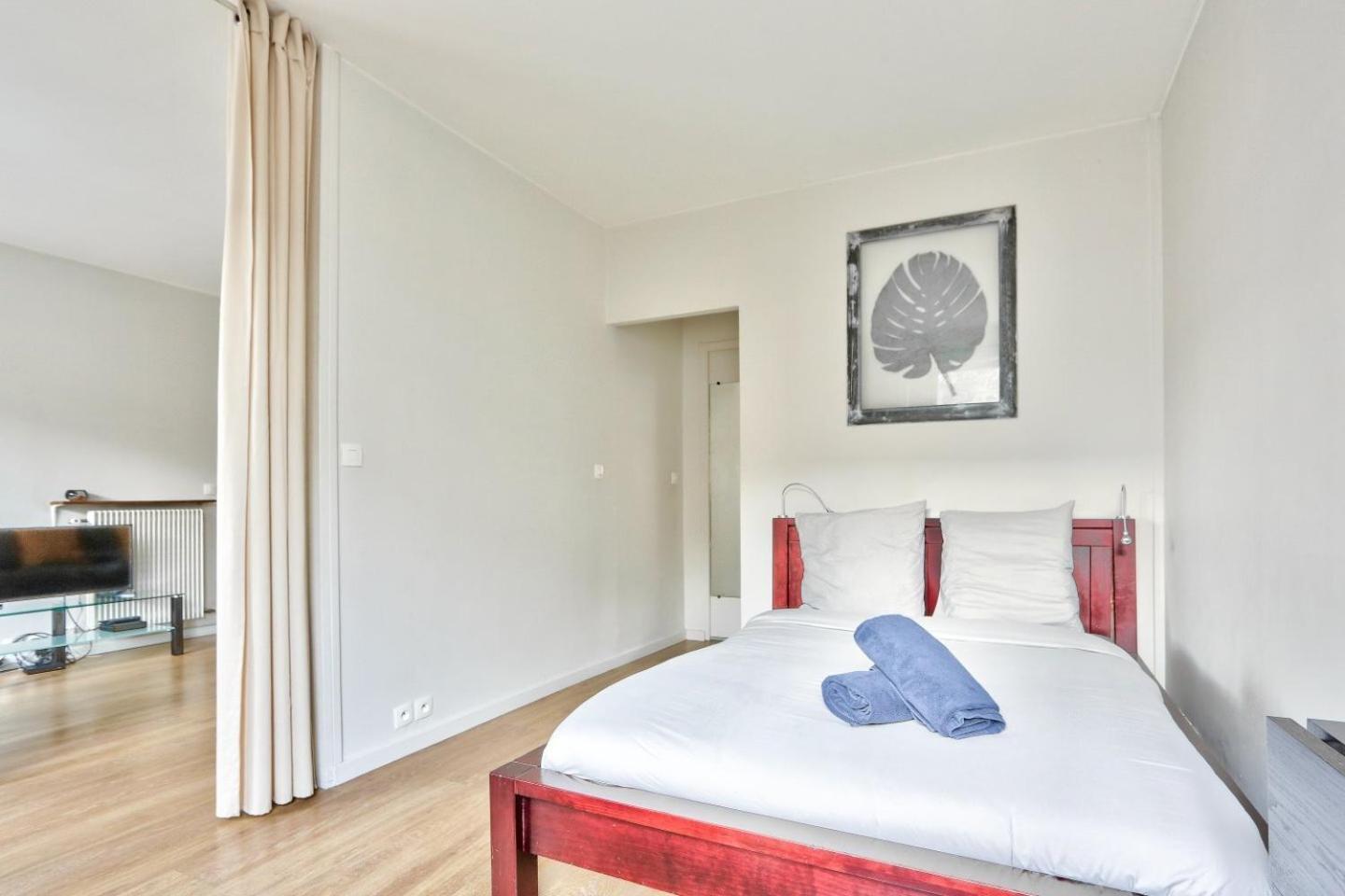 Appartement Quartier Tour Eiffel Parc Du Champ-De-Mars Paris Luaran gambar